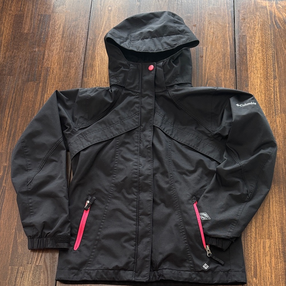Columbia Kids Omni-tech jacket in Black with Pink Details